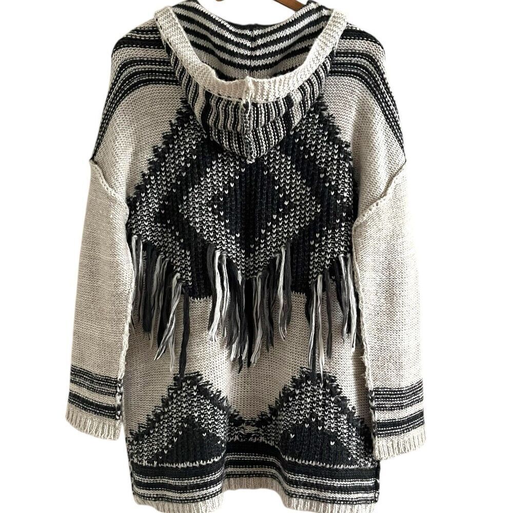 AQUA WesternLong Cardigan Sweater Fringe small